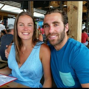 Meet your Posher, Caitlin